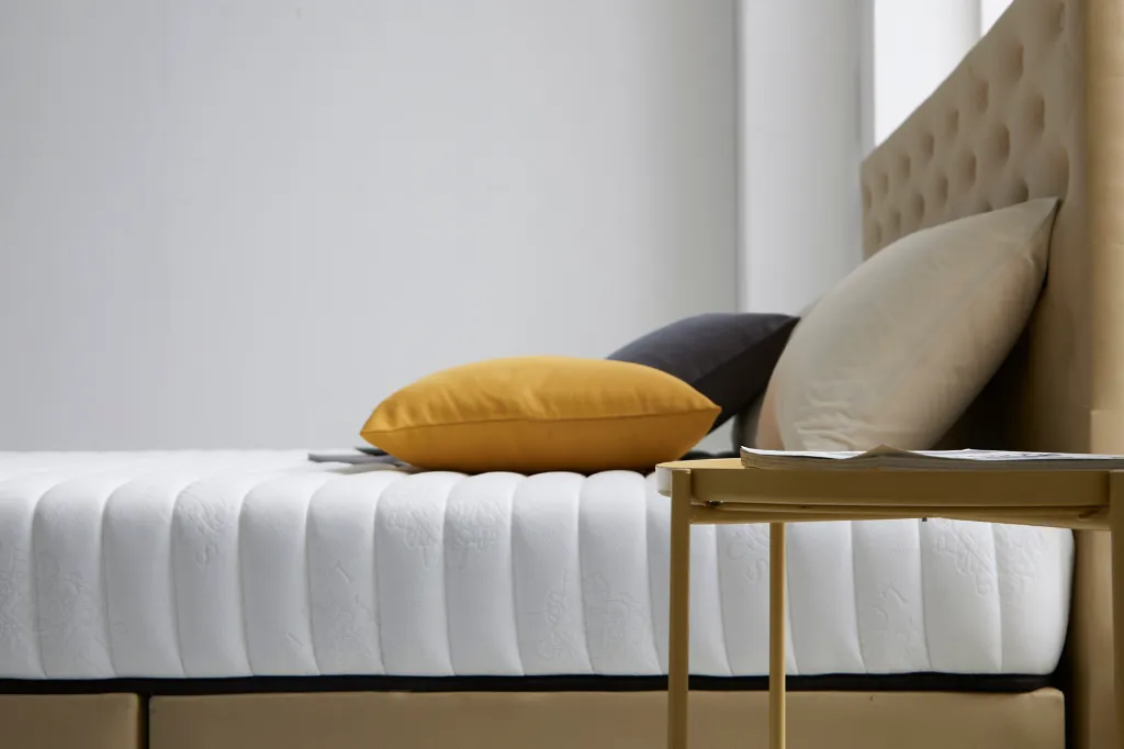 Lotus - Intel I Mattress - 5ft x 6.5ft - 8"