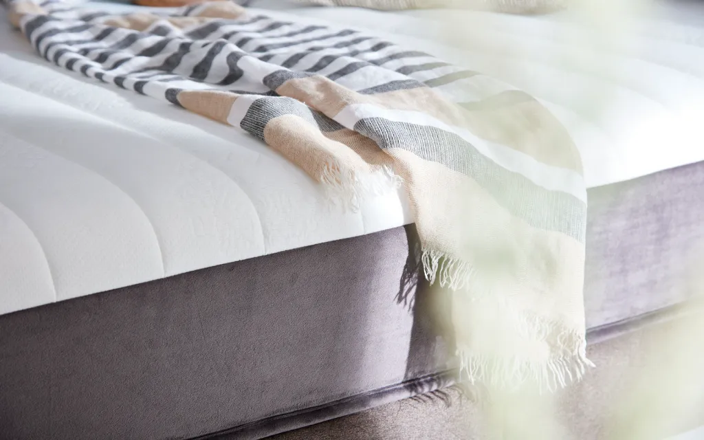 Lotus - Intel II Mattress - 5ft x 6.5ft -10"