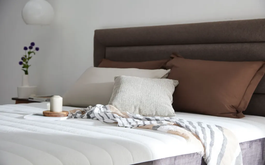 Lotus - Intel II Mattress - 5ft x 6.5ft -10"